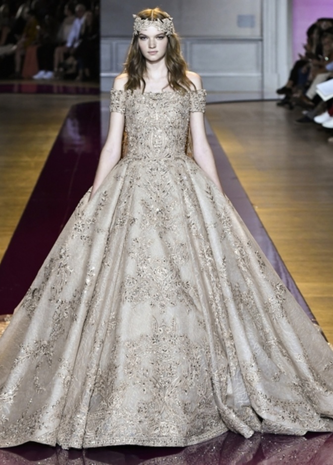 فستان من فيرا وانغ 