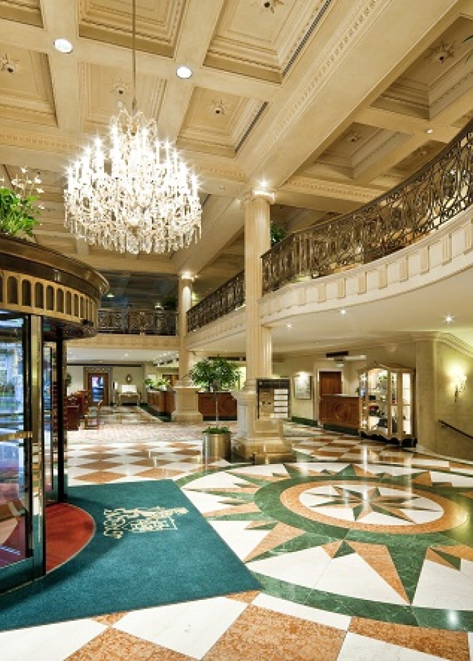 فندق غراند هوتيل 