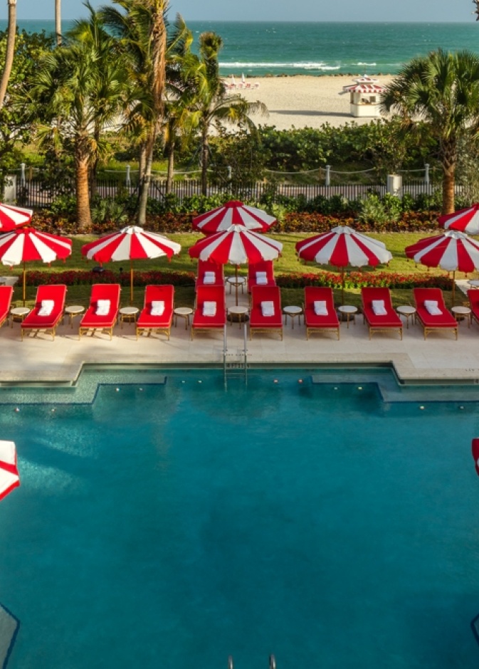 فندق Faena شاطئ ميامي –  حوض السباحة Faena Hotel Miami Beach - Pool View