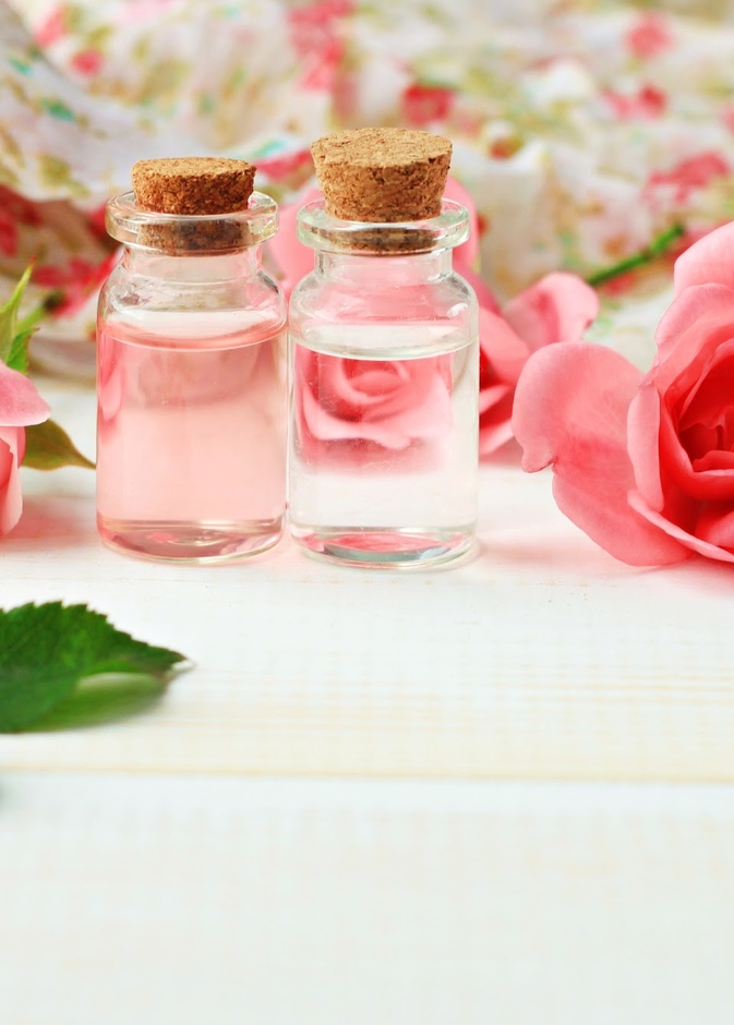 فوائد ماء الورد ستجعله عاة يومية لك
