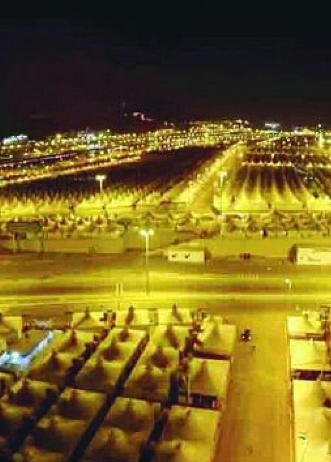 فوانيس مضيئة بمكة