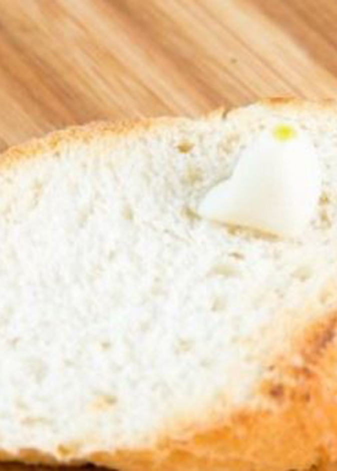 قطعة خبز تودي بحياة طفلة في رأس الخيمة