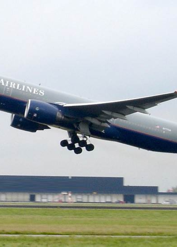  كابتن محترف يمنع كارثة ركاب طائرة مدنية