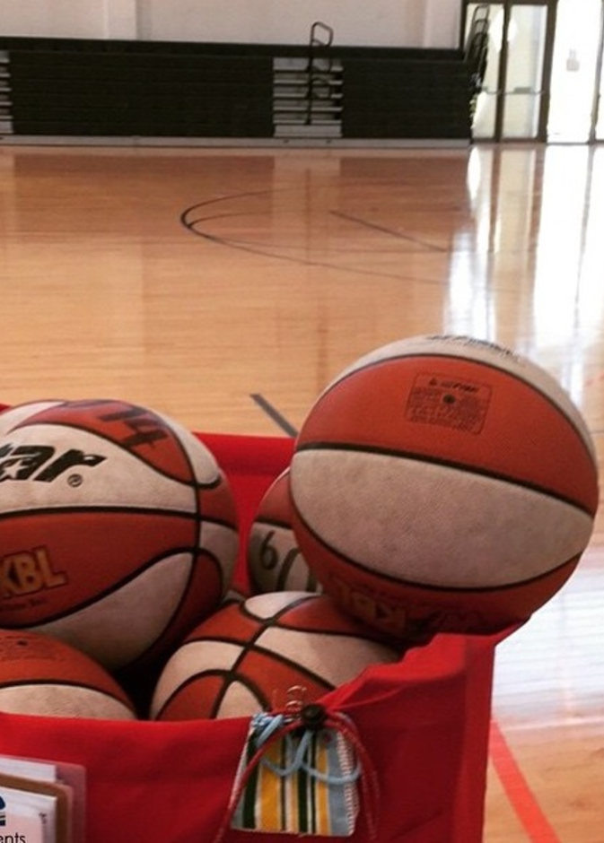 كرة السلة للطالبات