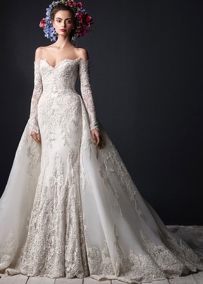 كل عروس ترغب باطلالة كاطلالة عارضات الازياء