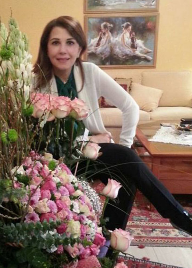 باقات الزهور فى منزل ماجدة الرومى