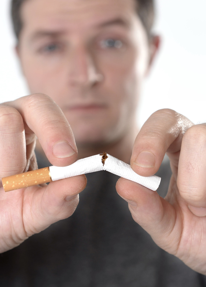 كيف يؤثر التدخين على العظام؟