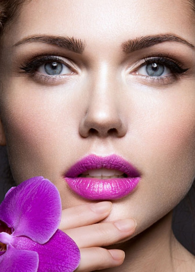 كيف تحوّلين السموكي إلى موضة ربيعية؟