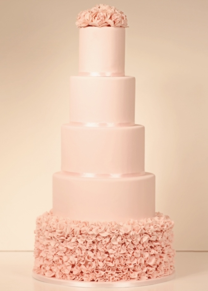 كيك زفاف وردي