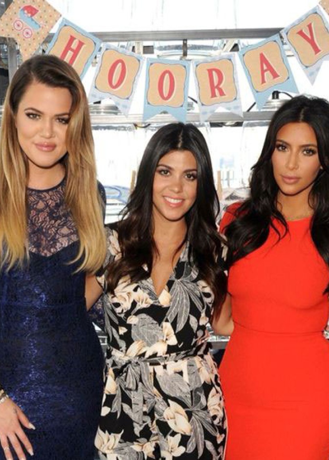 ملخص سريع لأهم أحدث حلقة "The Carfather" من البرنامج الواقعي " Keeping Up with the Kardashians"
