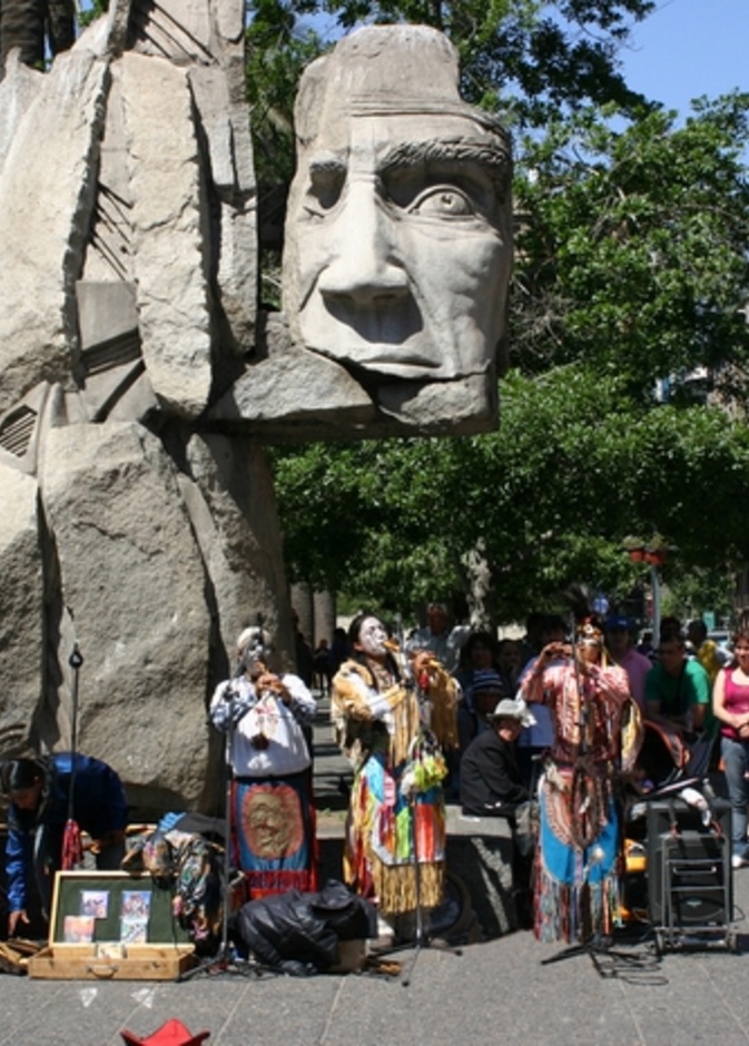  مابوتشي الهنود.