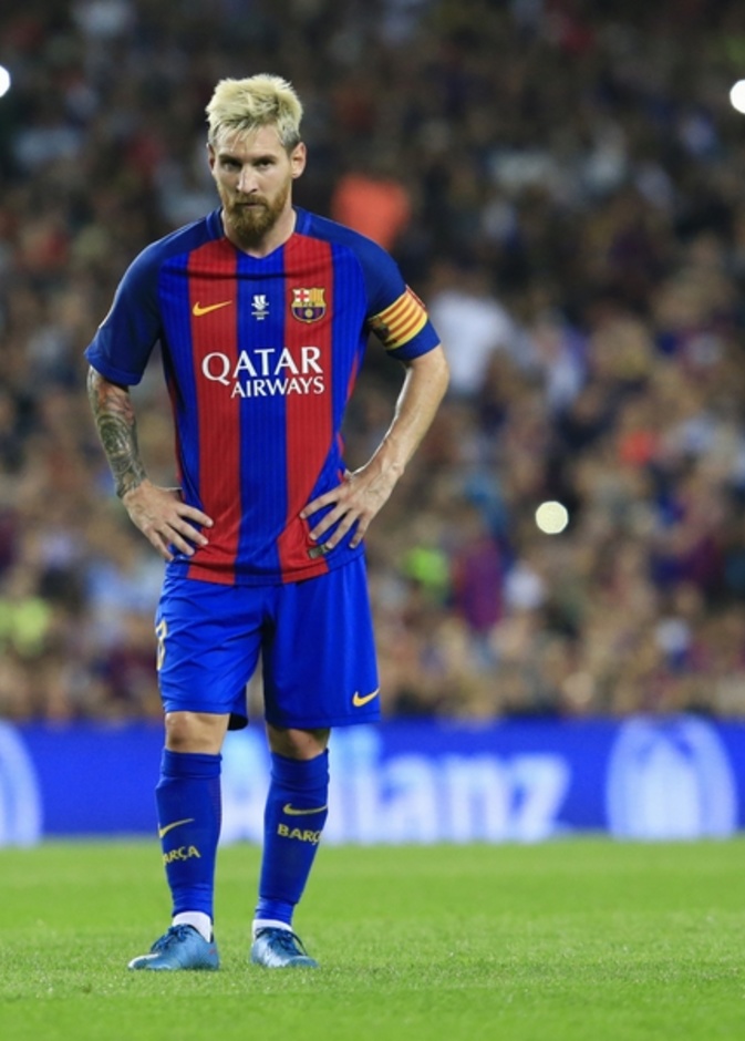 مانشستر سيتي يعرض 124 مليون دولار لضم ميسي