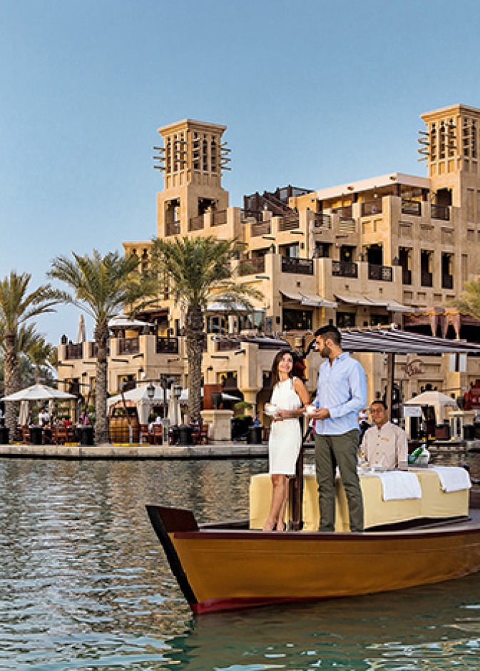 السياحة البحرية ملاذك الصيفي في دبي