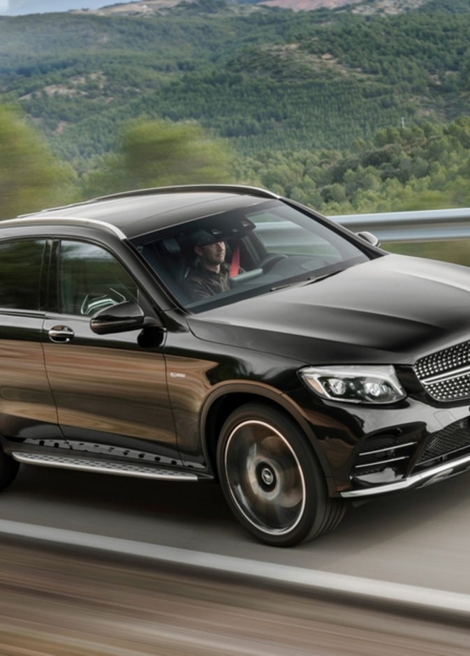 مرسيدس تنافس بورش و بنتلي بسيارة رباعية جديدة