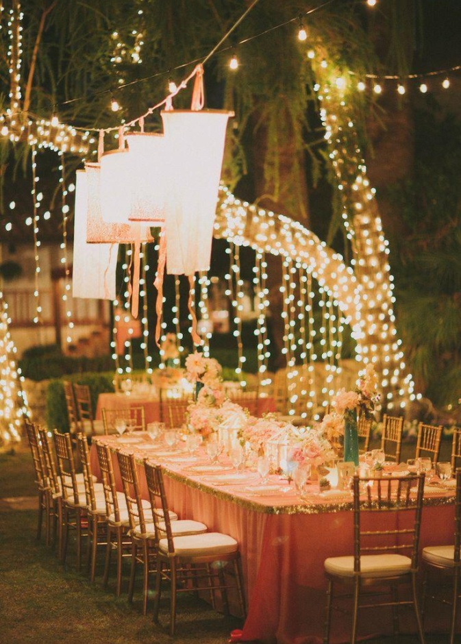 زيني الأسقف الخشبية بأضواء جميلة على شكل خيوط طويلة