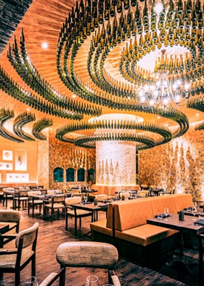 مطعم ولاونج Zoco