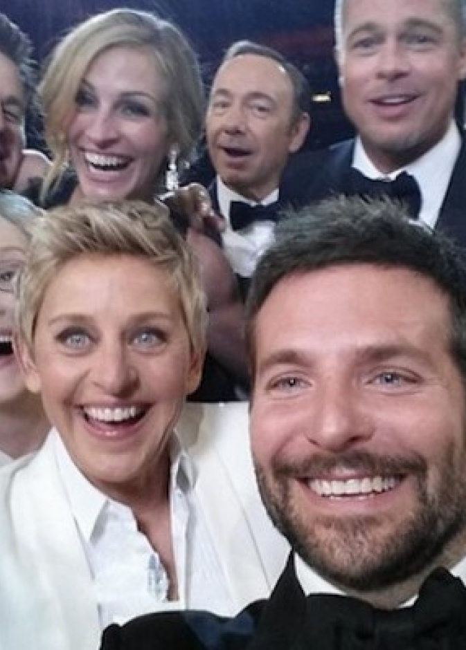 مقدمة الحفل Ellen DeGeneres