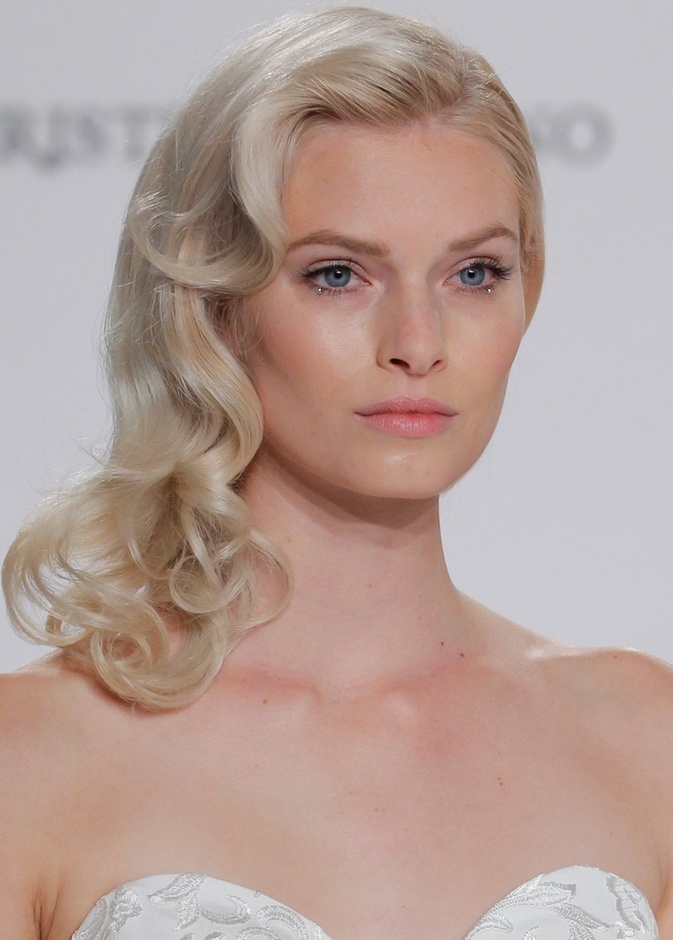 مكياج عروس ناعم مع الشفايف الطبيعية