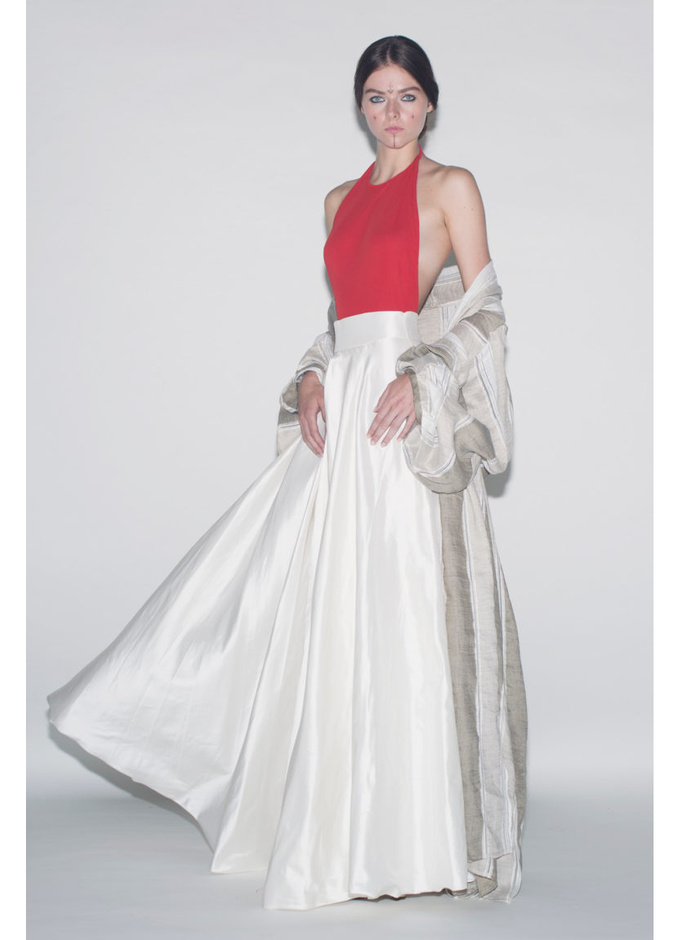 من تصاميم المصممة السعودية ريم الكنهل