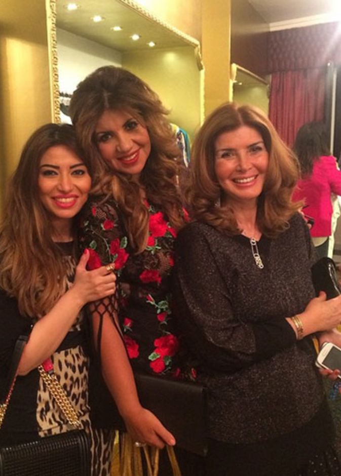 ميرفت أمين مع ابنتها منة حسين فهمي