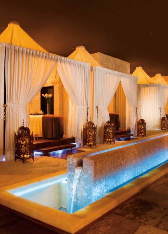 منتجع Secrets Maroma Beach Riviera في مدينة كانكون