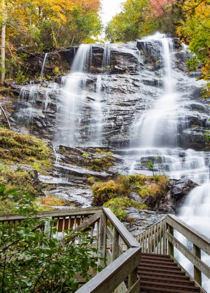 منتزه  Amicalola Falls الوطني في اتلانتا