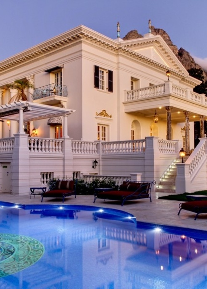 منظر خارجي مح حمام السباحة.