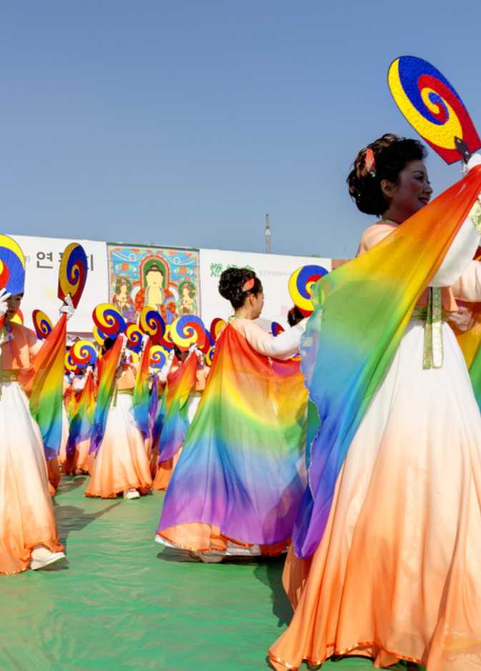 مهرجان المصابيح.