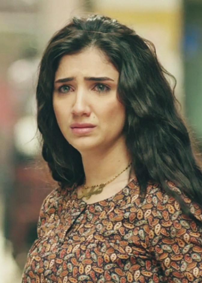 الفنانة مي عمر
