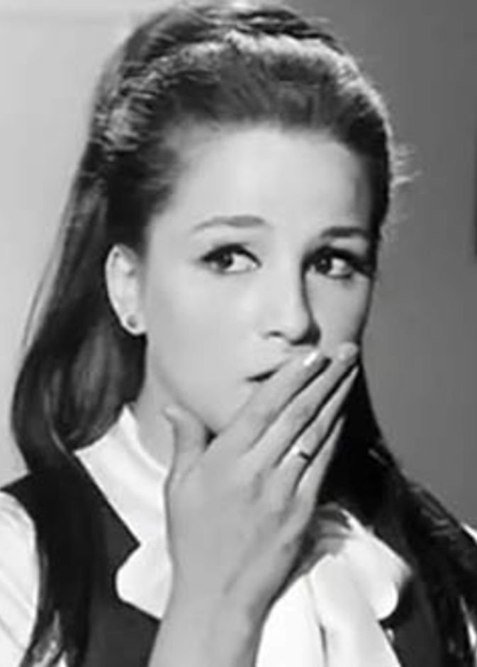 نجلاء فتحي في صباها