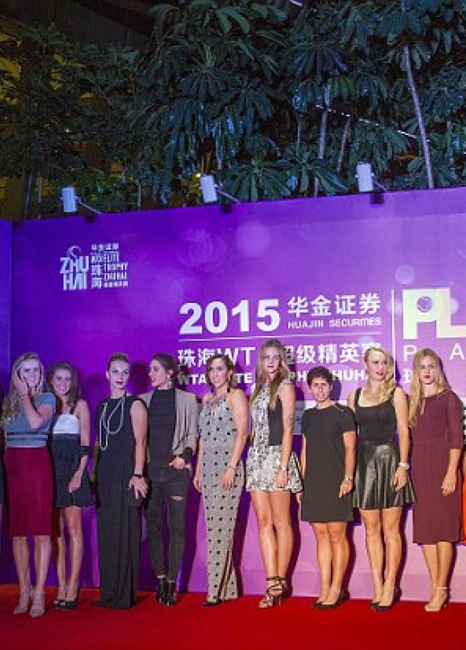 نجمات التنس في الحفل