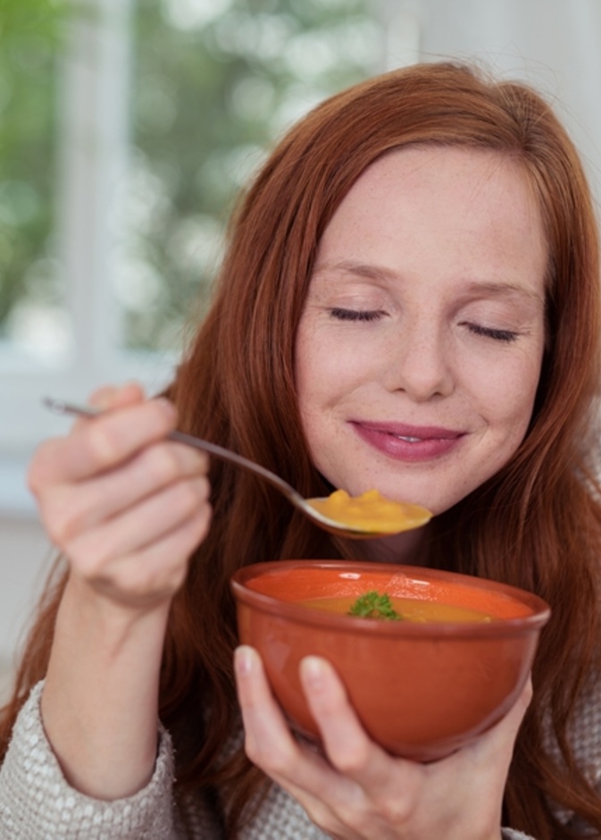 وصفات شوربات صحية ولذيذة لتخفيف الوزن في الشتاء