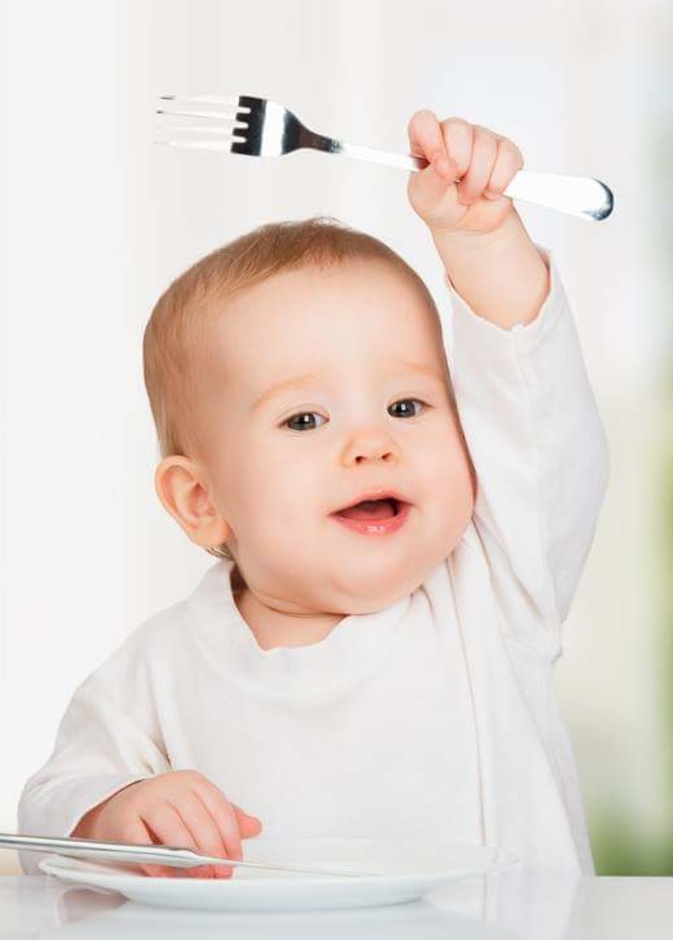 وصفات واطعمة طبيعية لفتح شهية الطفل 