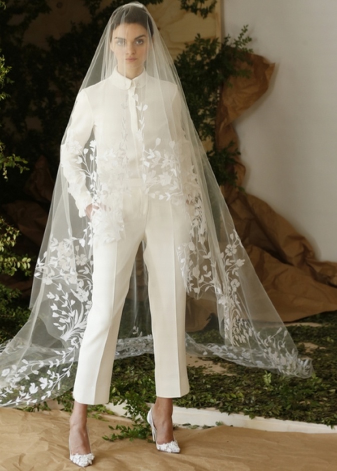 01 جمبسوت Jumpsuit من ايلي صعب Elie Saab