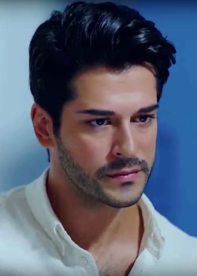 بوراق أوزجفيت