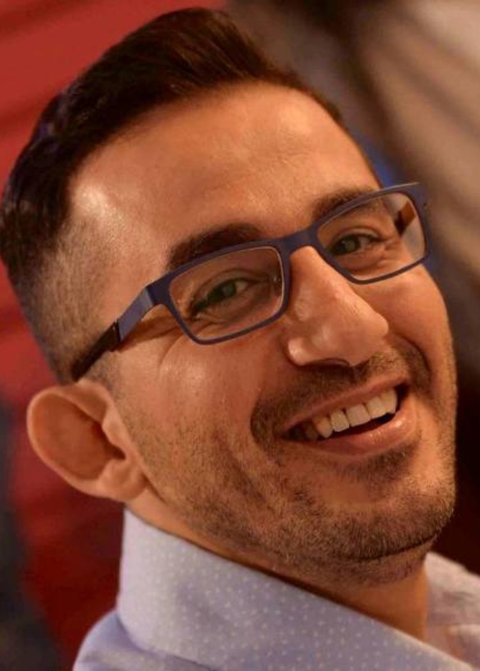 الفنان احمد حلمي