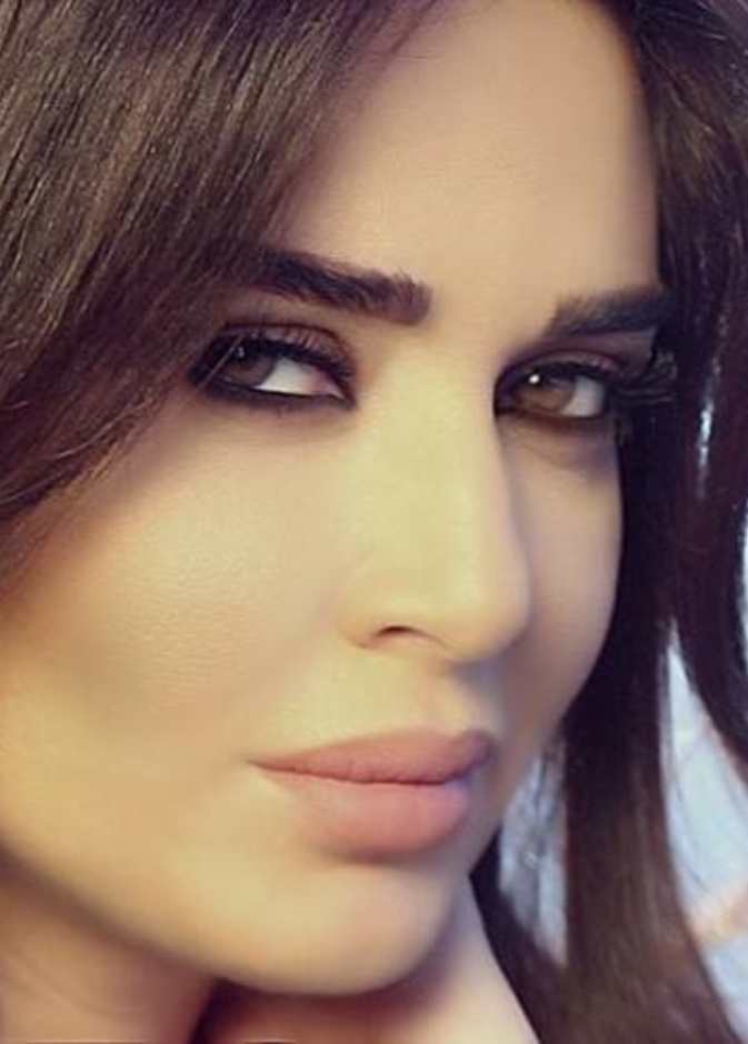 سيرين بإطلالة حديثة لها 2016