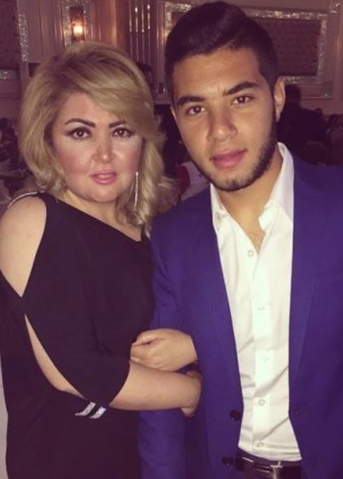  مها احمد ونجلها