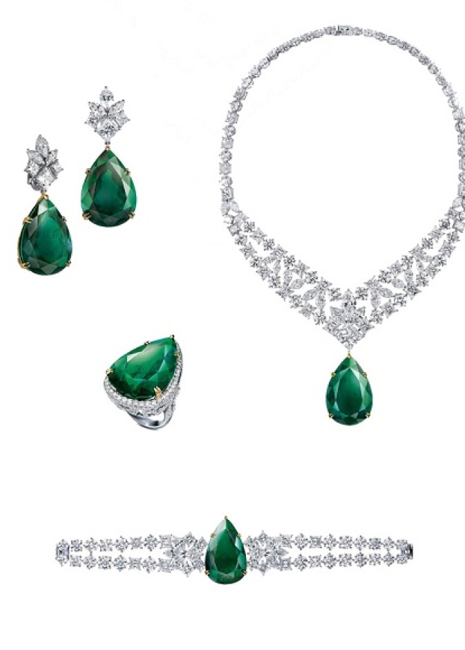 طقم الماس و زمرد من معوض 