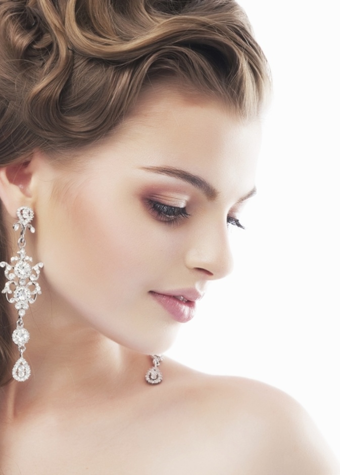 زرقة السماء في مجوهراتك الراقية