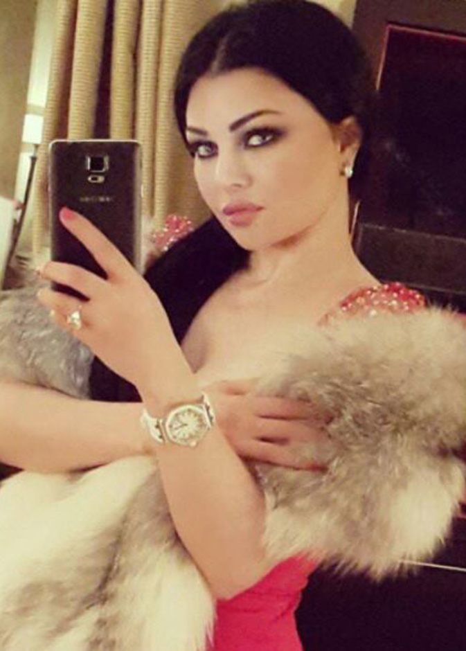 هيفاء وهبي بصور من كواليس مسلسل مريم