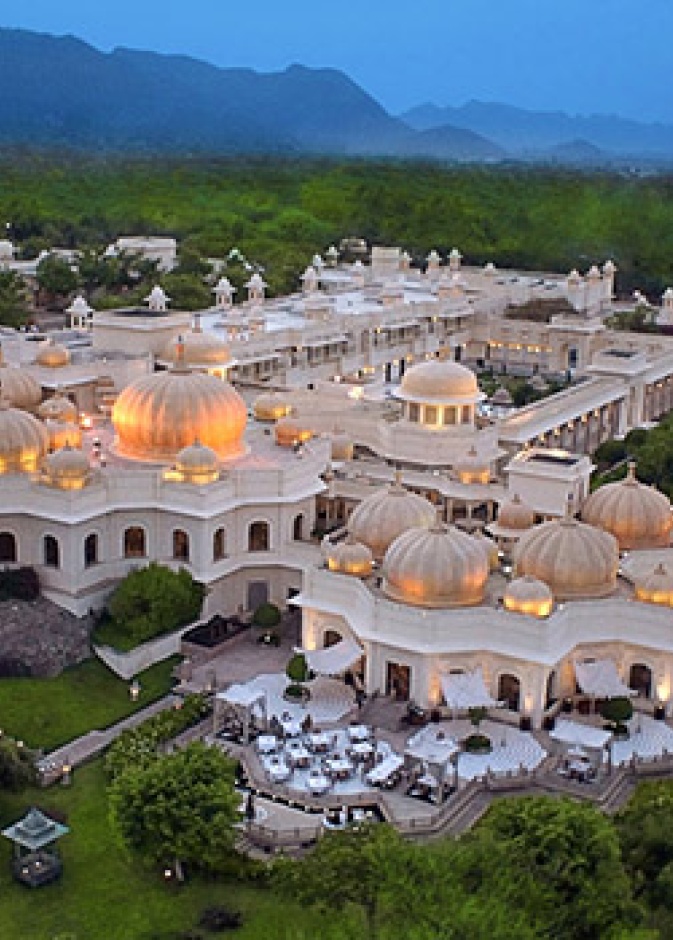 1. فندق أبروي يودايفيلاس The Oberoi Udaivilas ، أودايبور، راجستان، الهند