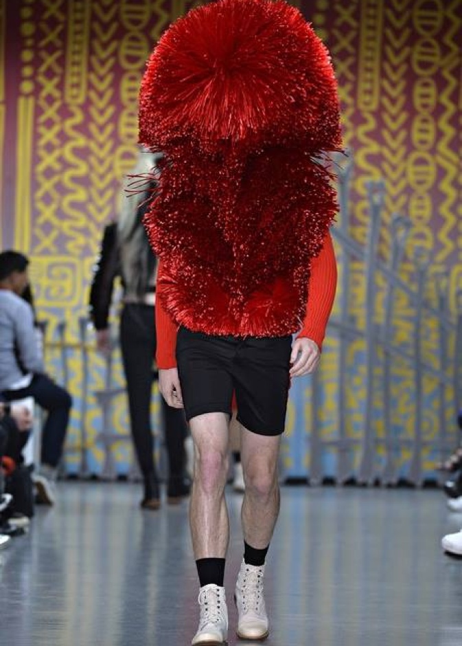 للجنون حصة في أسبوع أزياء الرجال في لندن !