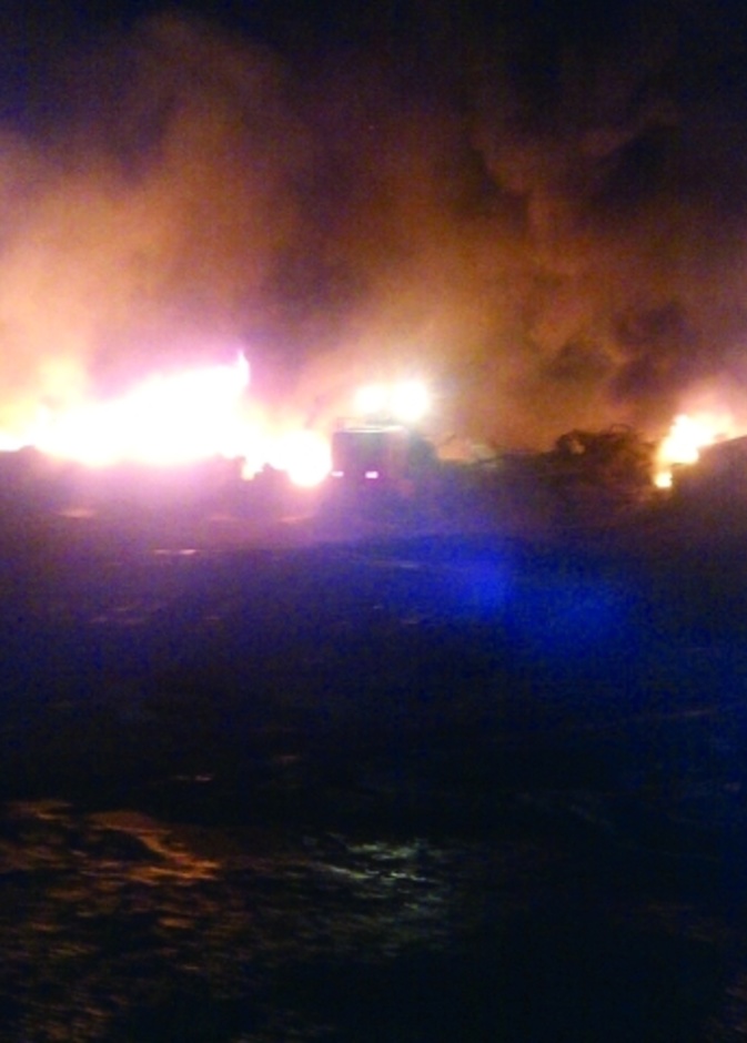 فيديو.. 6 ساعات متواصلة لإخماد حريق في الفجيرة