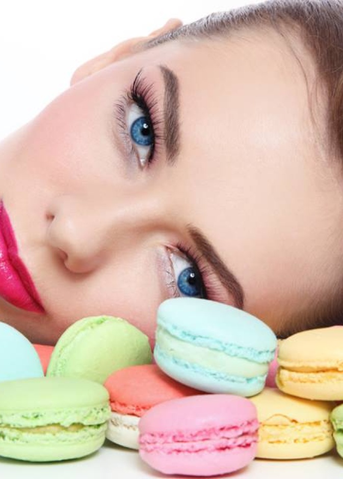 تعشقين الحلويات وترغبين في تخفيف الوزن.. إليك الحل؟