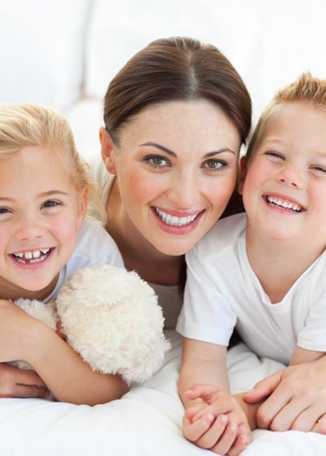 بهذه الخطوات يستطيع أطفالكم بناء علاقات سليمة 