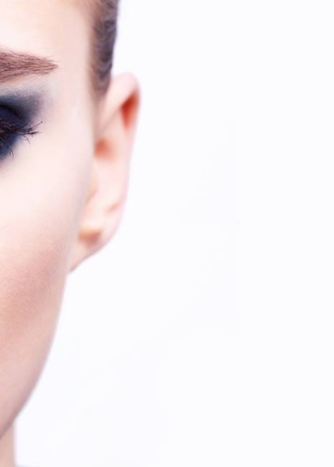 الظلال الزرقاء لن تغيب عن جمالك هذا الربيع