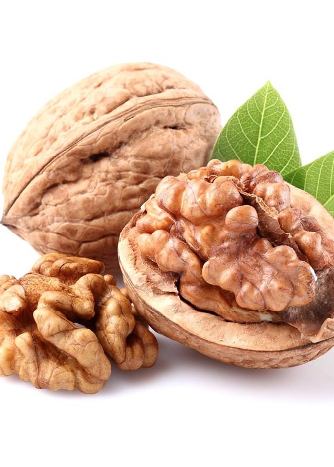 الجوز وعسل النحل دواء طبيعي لعقم الرجال 