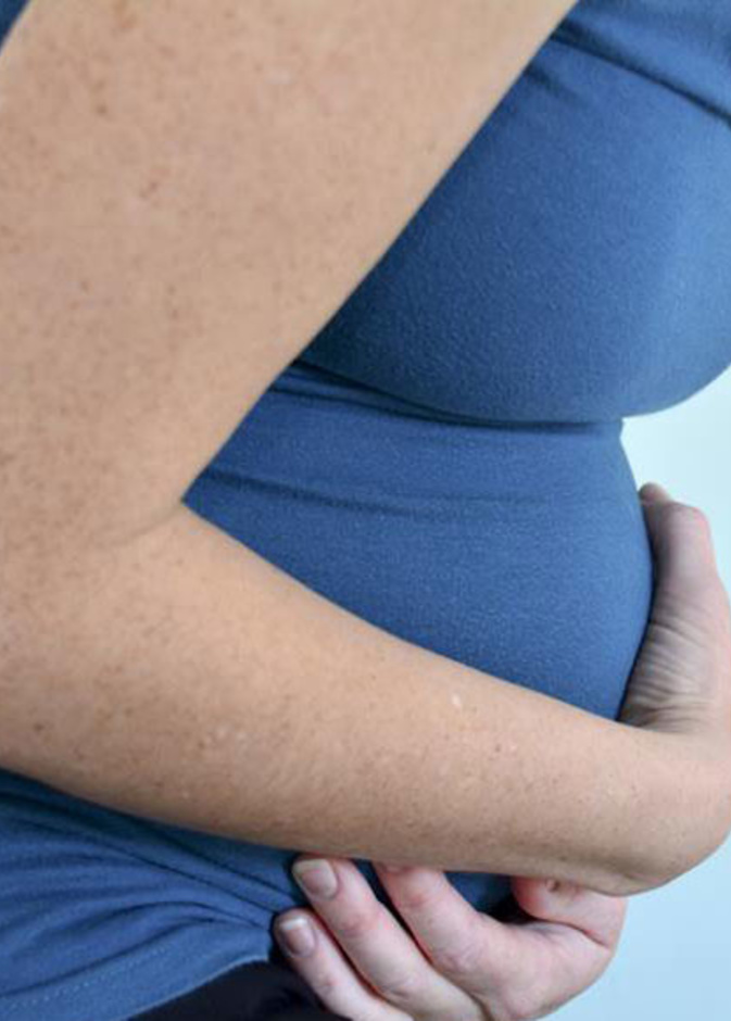 عادة سيئة تقوم بها حوامل من دون وعي خطورتها 