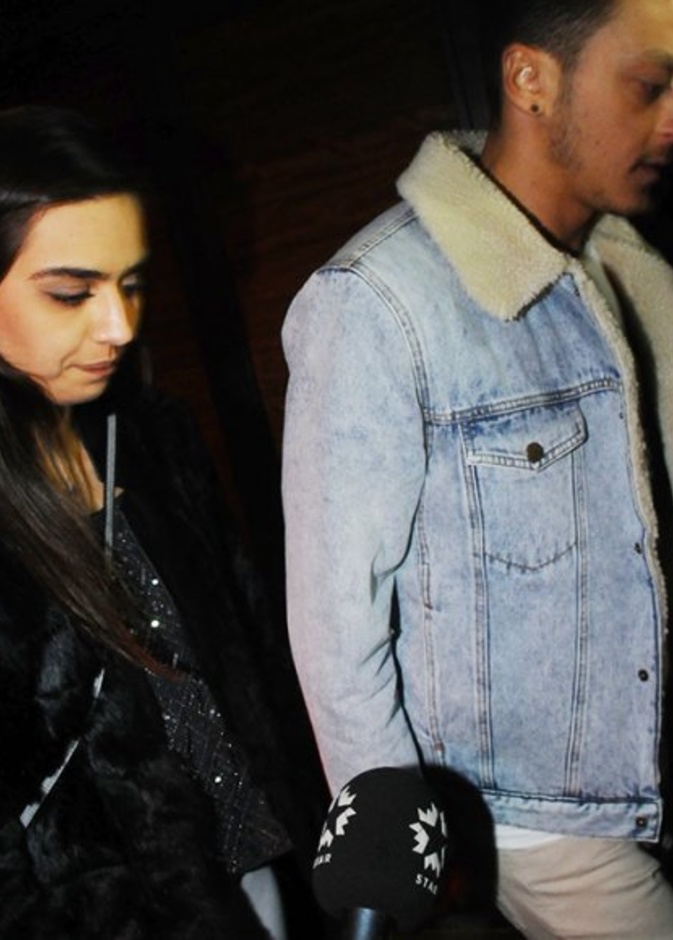 أمينة جولشا ومسعودأوزيل